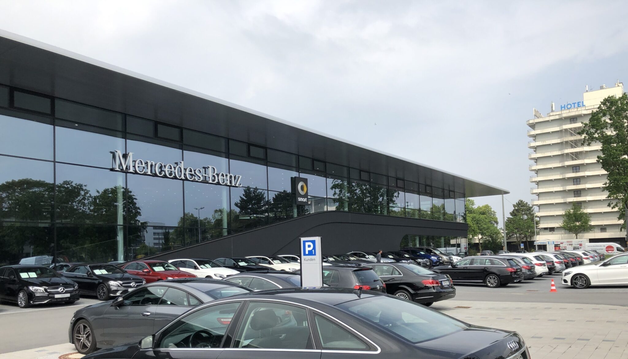 Autohaus Darmstadt